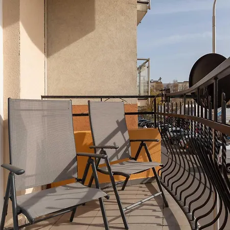 Apartament Cosy With A Balcony Near The Harbour In By Renters *