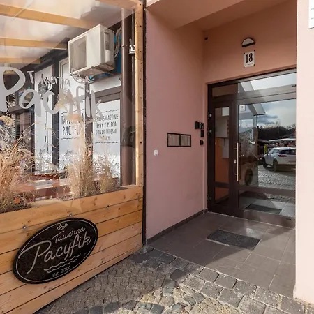 Cosy With A Balcony Near The Harbour In By Renters Appartement *