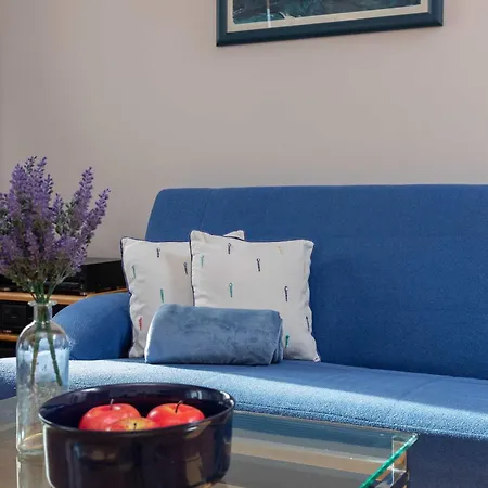 Appartement Cosy With A Balcony Near The Harbour In By Renters *